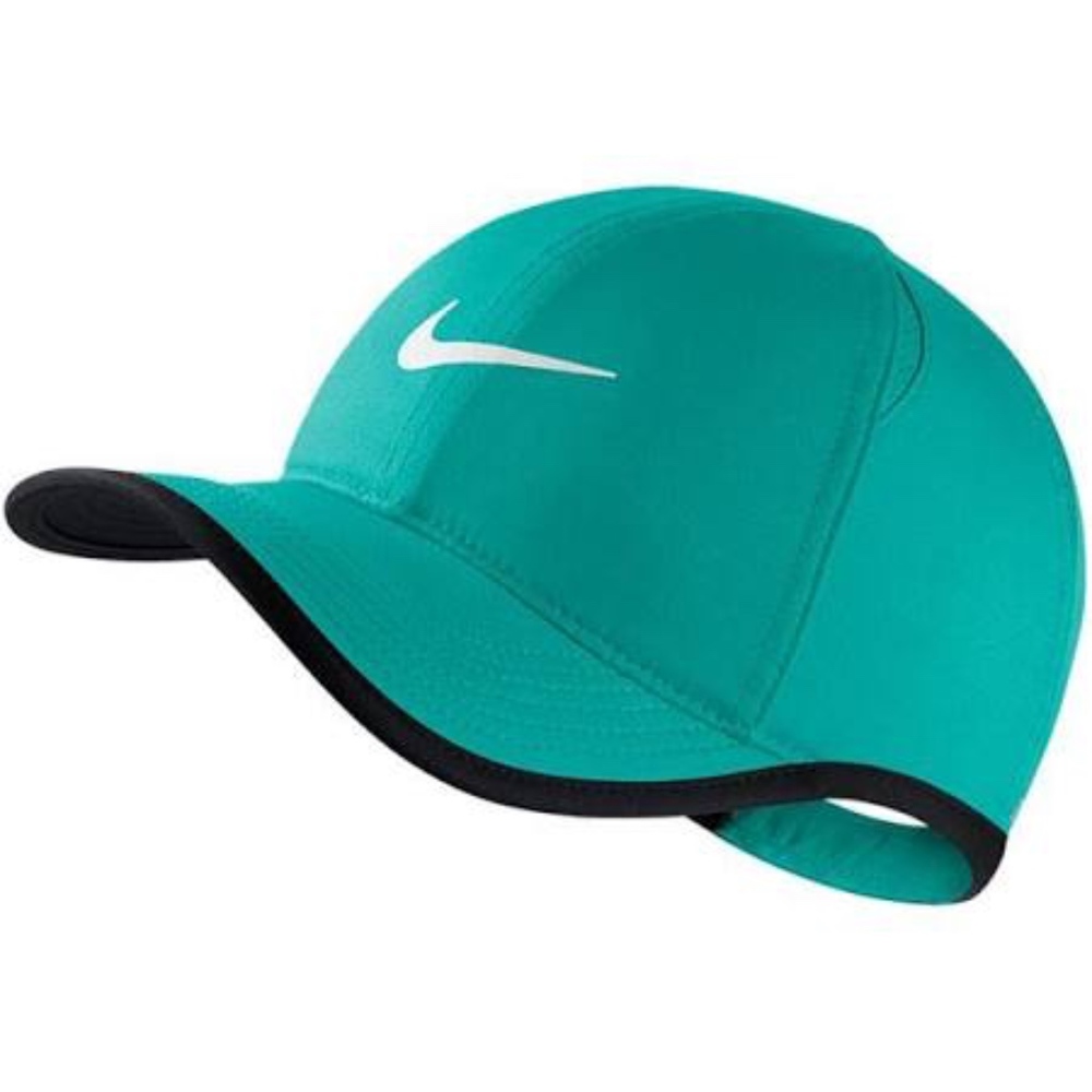 Aqua Nike Cap😱OPEN TO OFFERS😱